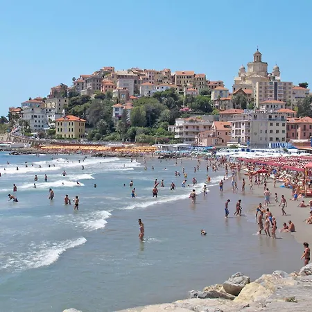 Giulia By Interhome Apartamento Imperia